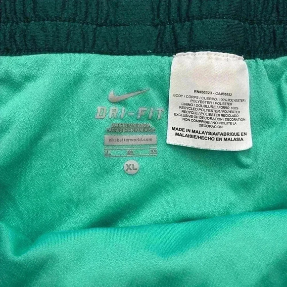 NIKE - DriFit Training Shorts XL - Picture 5 of 6